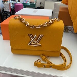 Louis Twist Lock leather bag